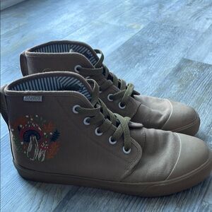 BANGS MUSHROOM MEADOW HIGH TOP